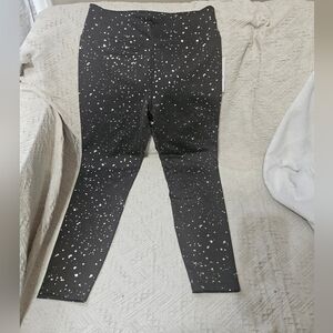 Nine West Dark Charcoal Grey and Silver Speckled ACTIVE Leggings